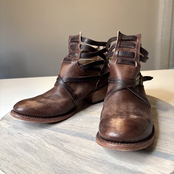 Freebird by Steven Stair Brown Leather Cutout Ankle Boots Buckle Strap Women’s 9 - Picture 3 of 9